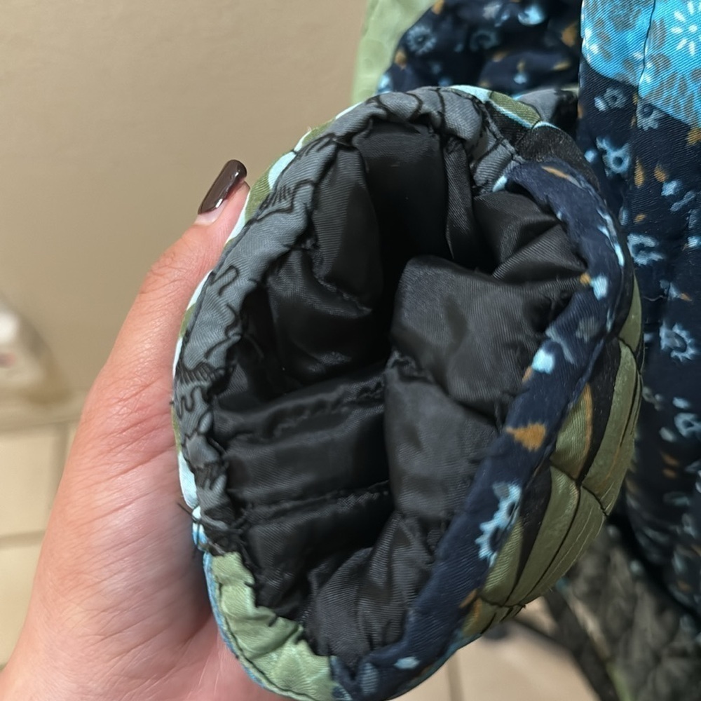 Equestrian Allure size small horseprint puffer jacket! - Picture 12 of 12